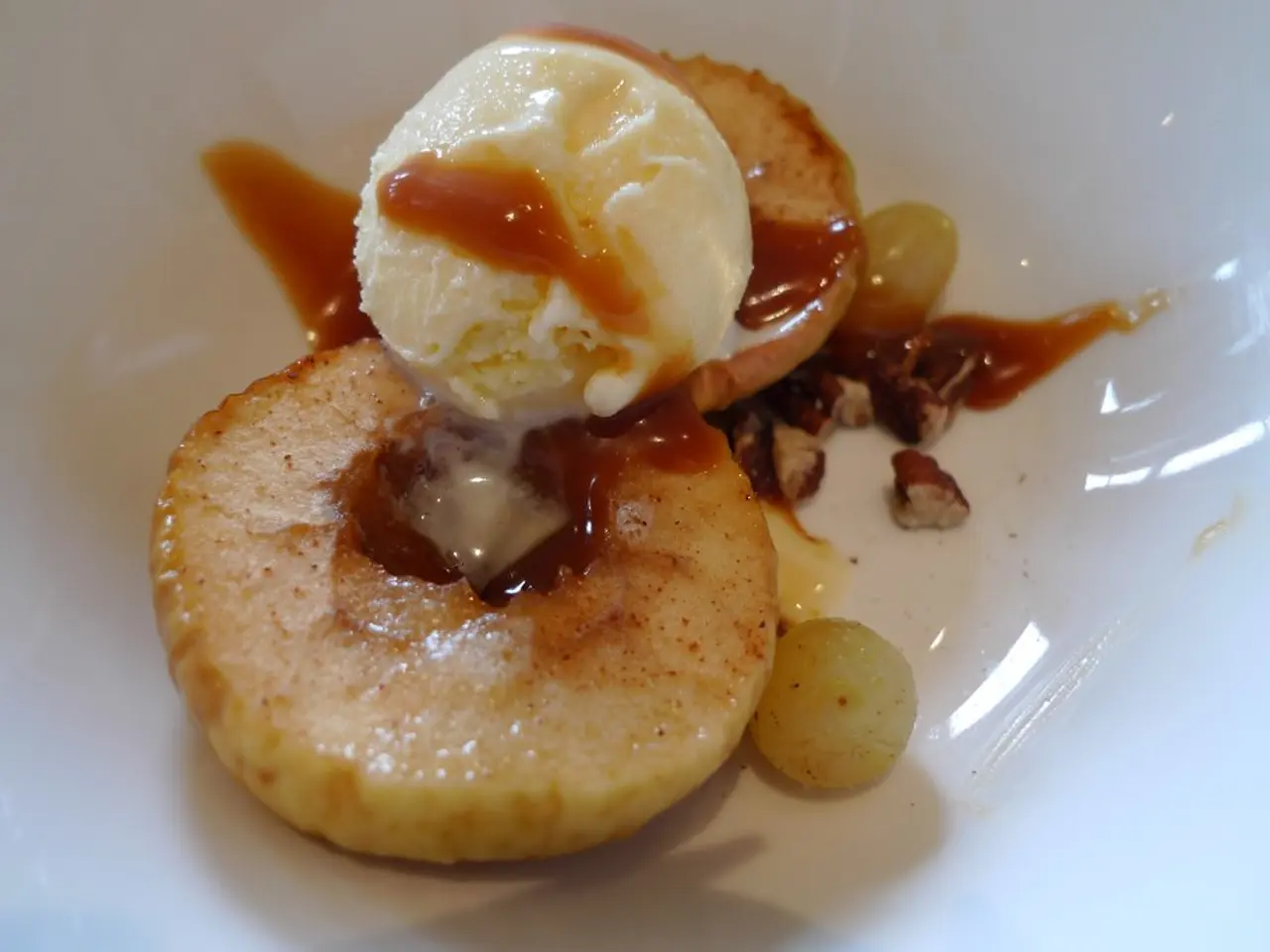 Experimenting with Color Blending Using Ice – Frosty Activities for Young Children