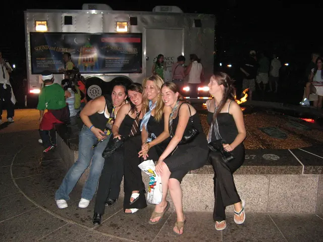 Navigating Generational Differences in the Workplace: Strategies for Managing a Multigenerational...