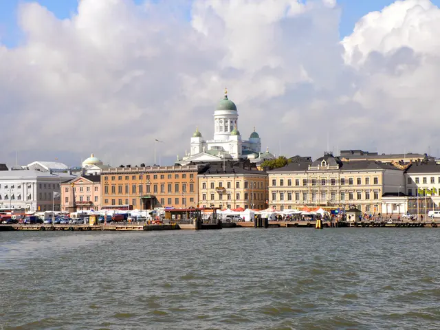 Multi-hued assortment