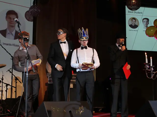 Strategies for Enhancing Public Oratory: 6 Time-Tested Methods