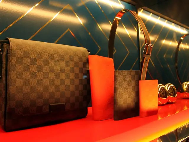 Methods for Encrypted Conversation on Data Transmission and Computer Networks