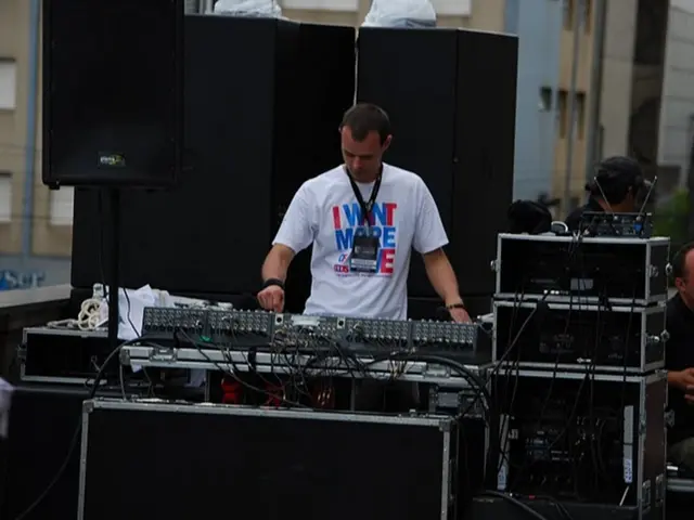 Comprehensive DJ Training Options in Ibiza, Suitable for Every Skill Level, Year 2025