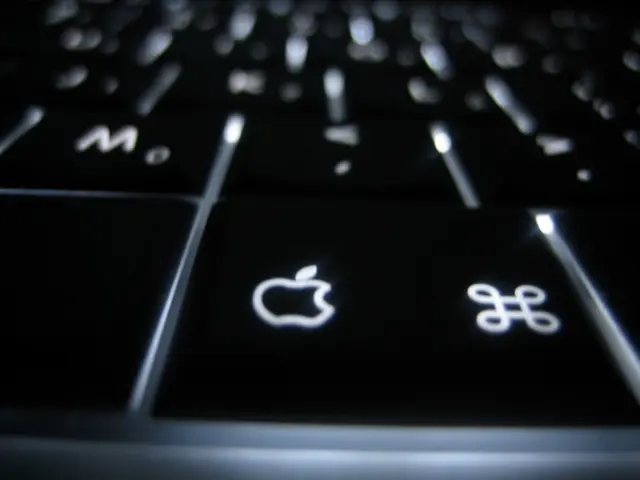 Apple Facing Challenges due to Artificial Intelligence Talent Departure