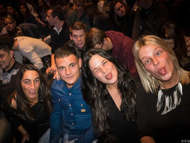 Exploring Amour: Appreciating All Manifestations of Interpersonal Bonds