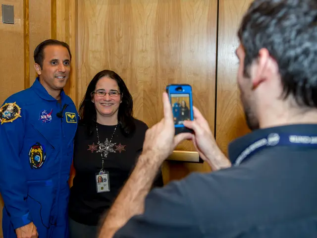 Steer clear of secretly browsing your significant other's mobile device. Develop your investigative...