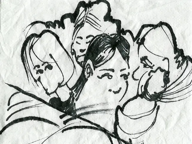 Redesign of Educational System: Instruction of German Democratic Republic Heritage in Schools