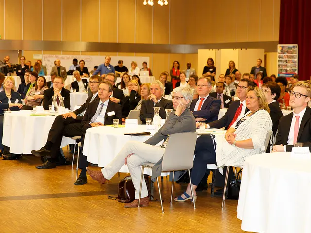 "Join Forces to Construct IB Exams: Study Groups Can Design Tests Together"