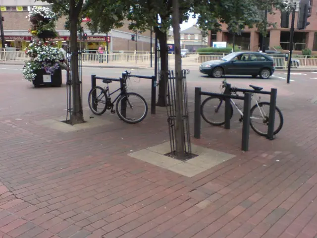 Regional bank Raiffeisenbank Oberpfalz Süd invests €15,000 in eco-friendly initiatives within local...